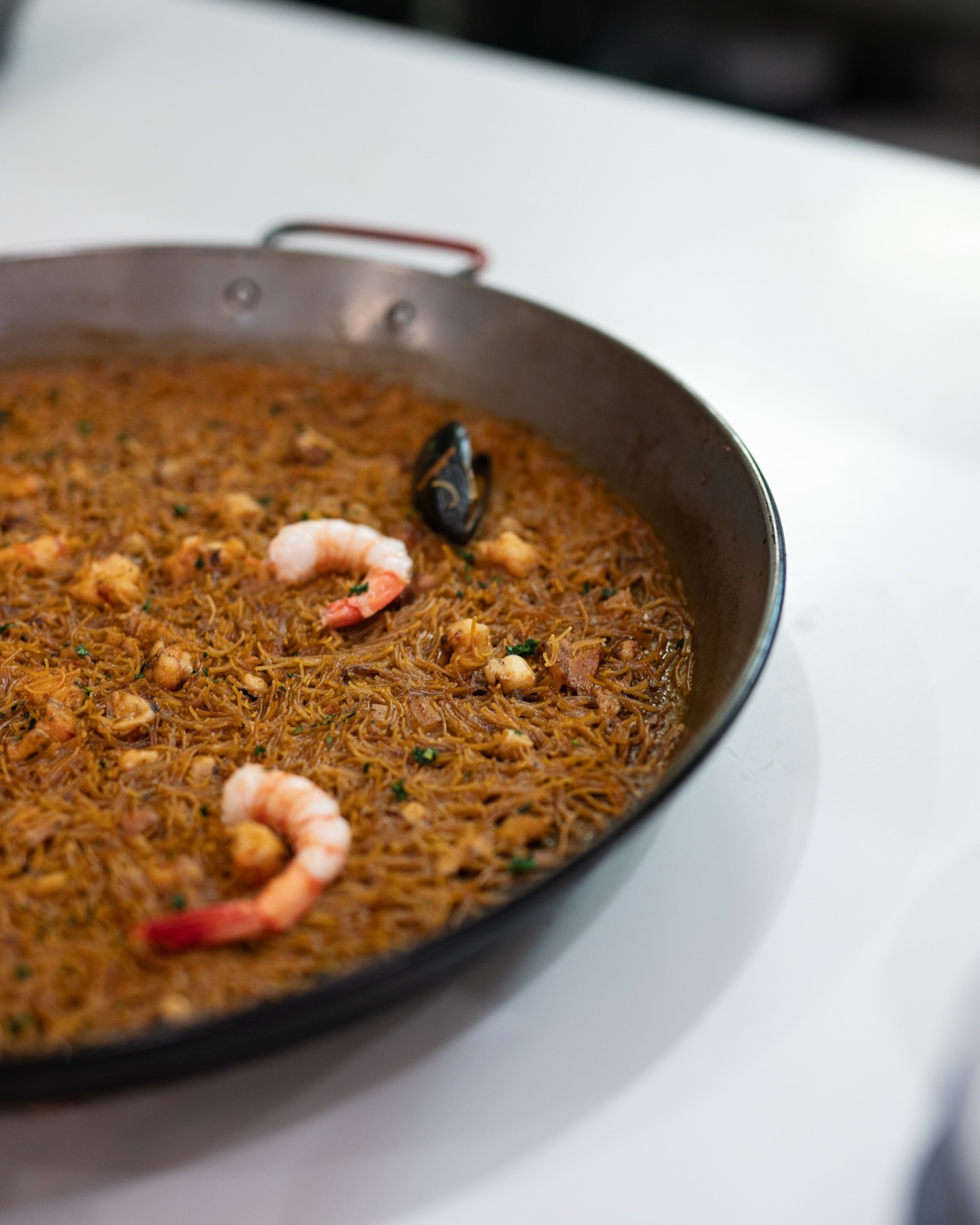 15 restaurantes donde comerte una auténtica fideu valenciana 